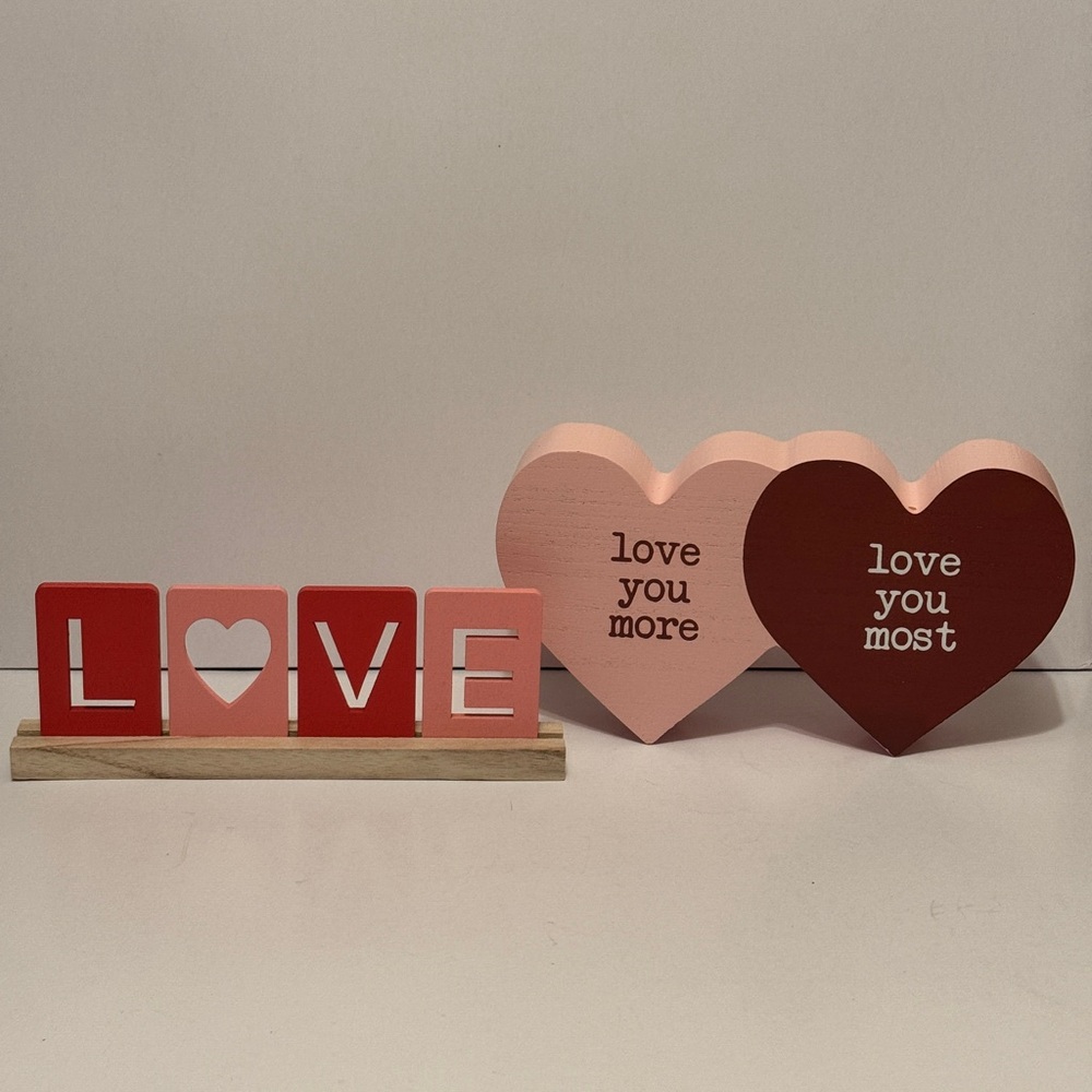 Love Decor Set - Pink and Red